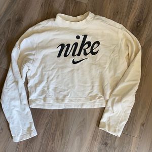 Nike vintage style crew neck sweatshirt